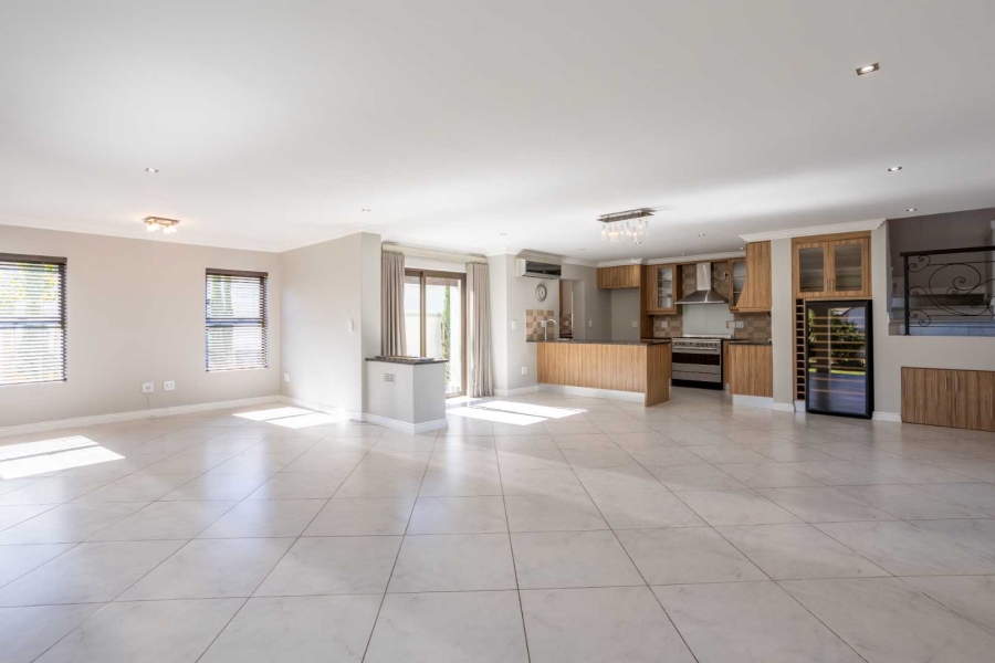To Let 3 Bedroom Property for Rent in Val De Vie Estate Western Cape